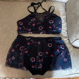 Ladies 2 piece swimsuit. Never worn. Brand new.